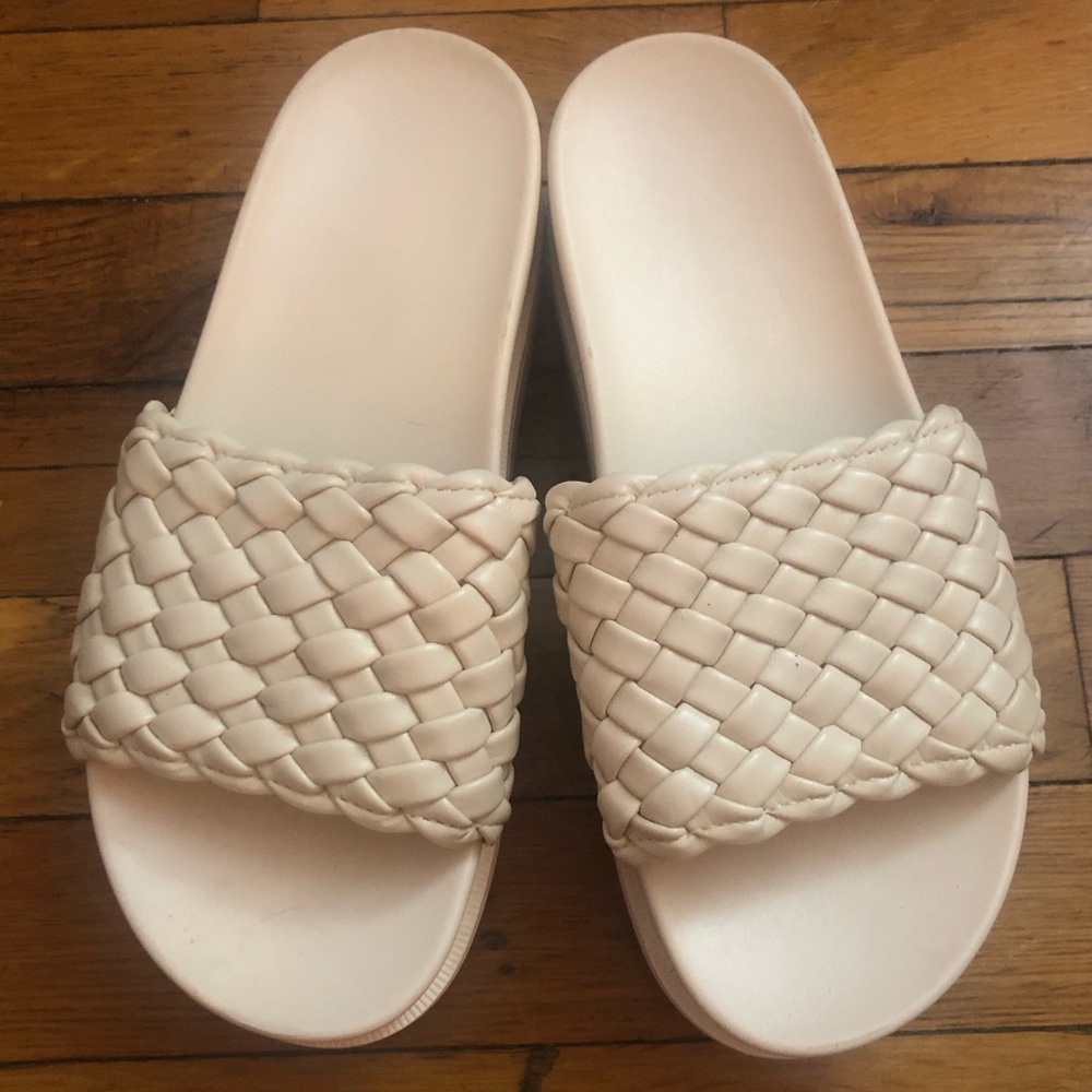 Amazon’s braided strap platform sandals in cream color